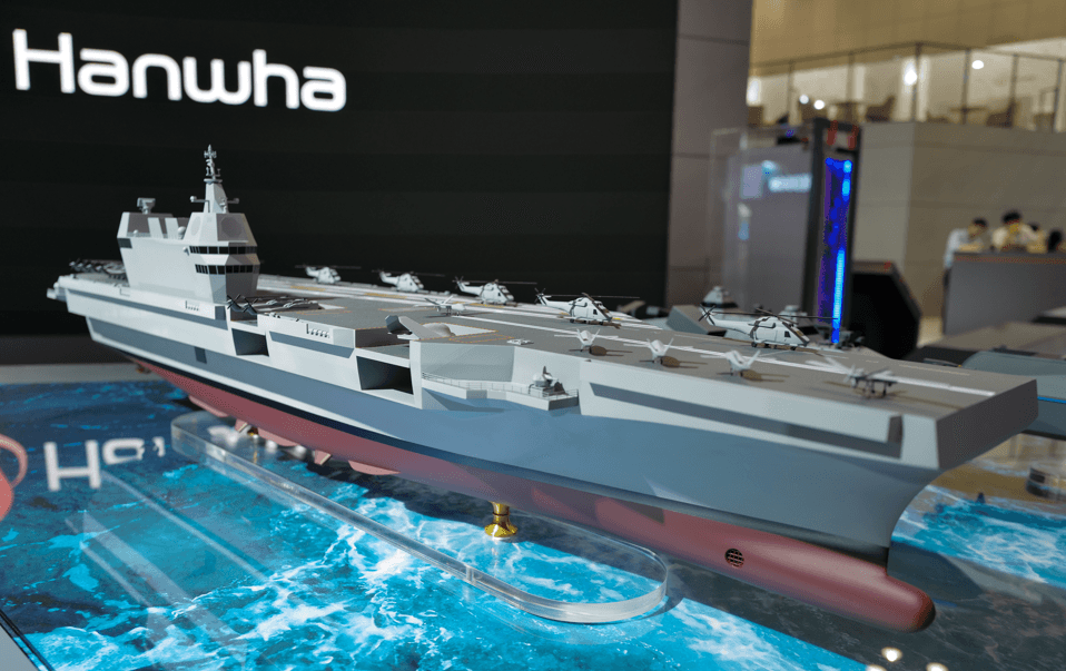 Hanwha Ghost Commander II aircraft carrier unveiled at ADEX
