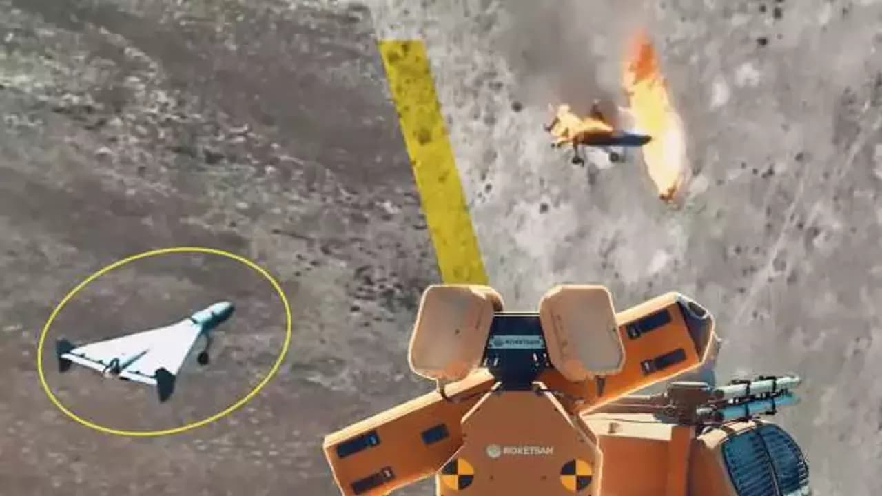 ROKETSAN’s CİRİT Hits UAV from PUSU Platform